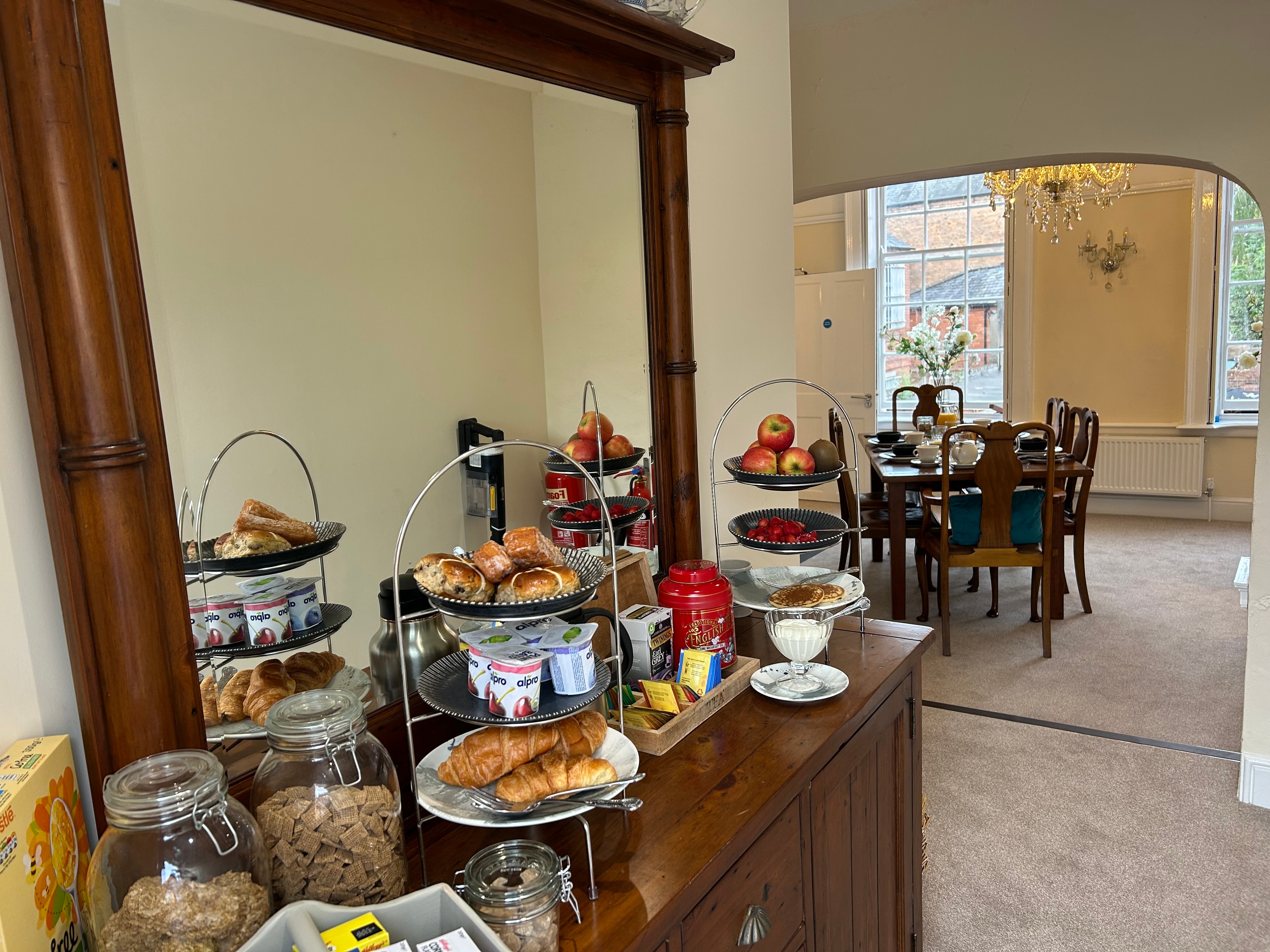 Breakfast buffet and dining room at Minster Chambers
